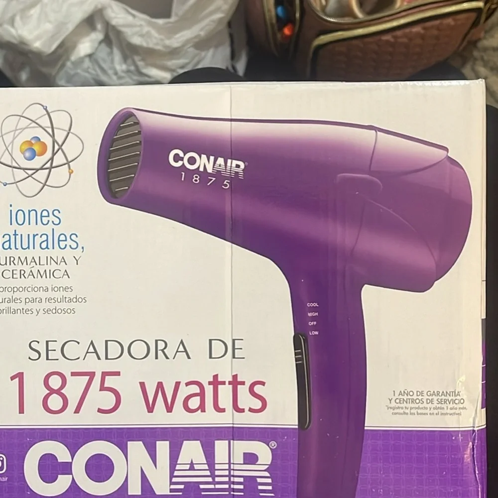 Purple Hair Dryer CONAIR 1875 WATTS POWERFUL VALENTINES DAYπππππβ€οΈgift - Picture 1 of 5